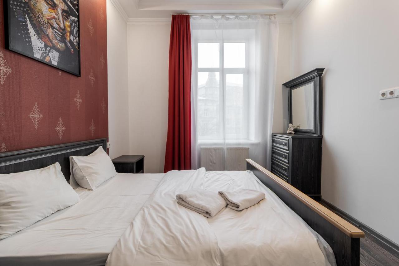 Halytska Apartment Lviv Extérieur photo