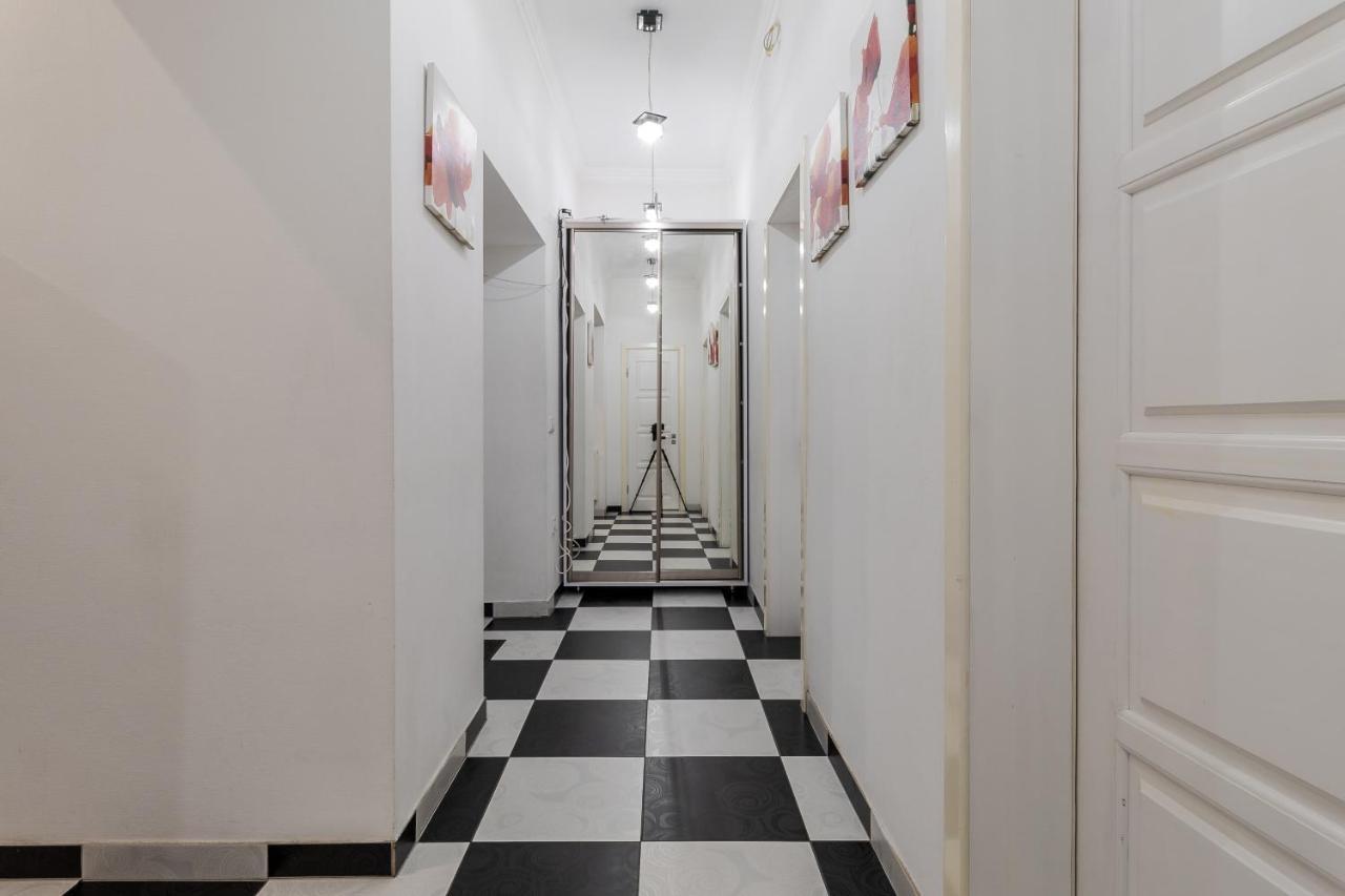 Halytska Apartment Lviv Extérieur photo